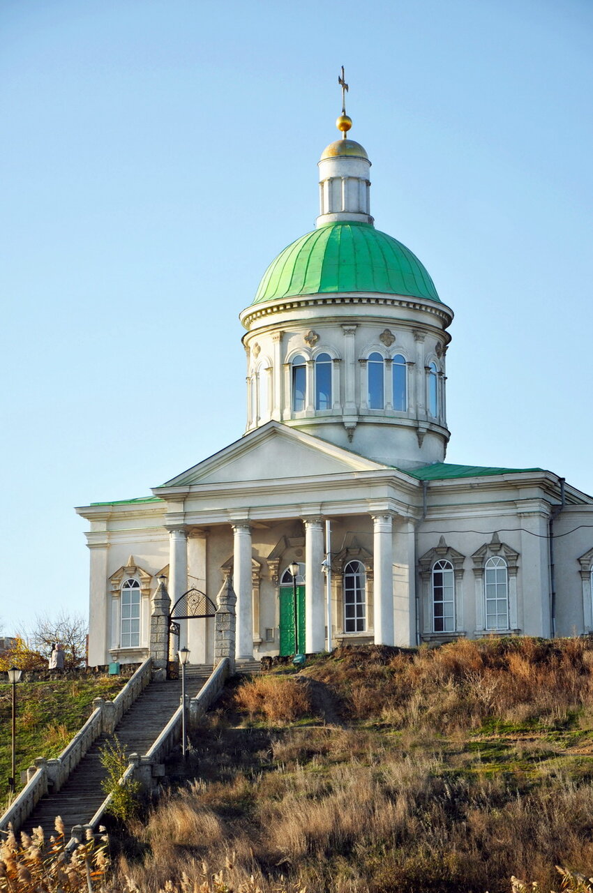 Армянская апостольская церковь Сурб Хач